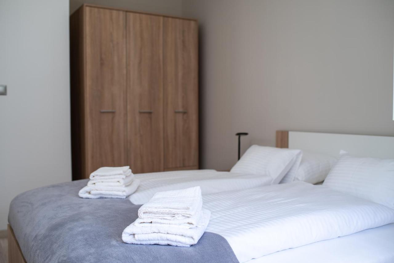 Twins Apartman Hévíz Екстериор снимка