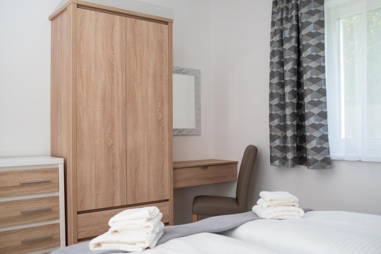 Twins Apartman Hévíz Екстериор снимка