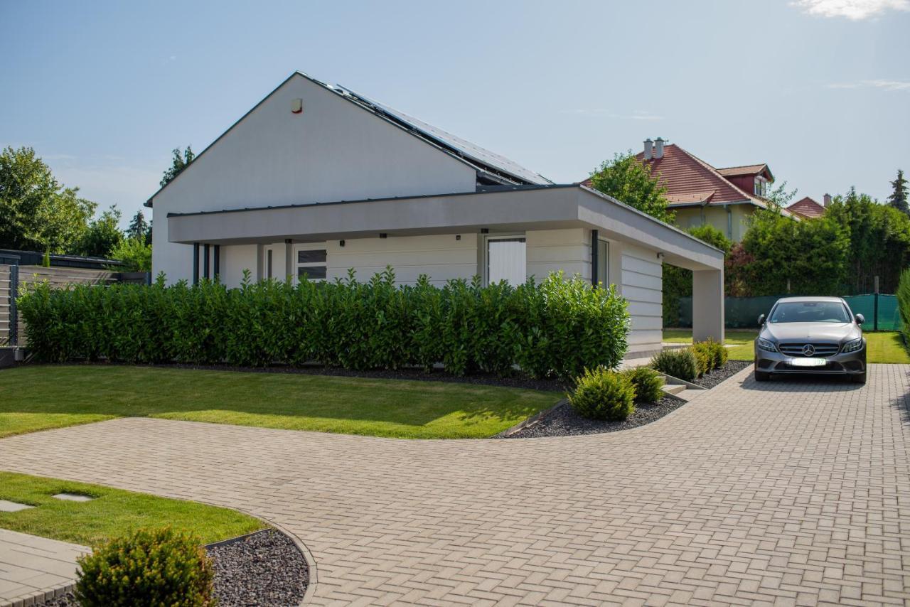 Twins Apartman Hévíz Екстериор снимка